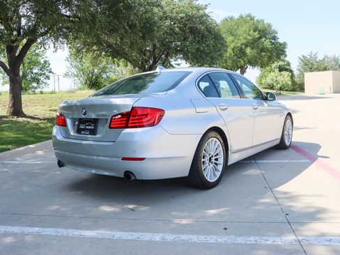 Used 2011 BMW 535i Sedan RWD image 7