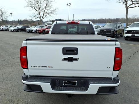 Used 2018 Chevrolet Colorado LT w/ LT Convenience Package image 6