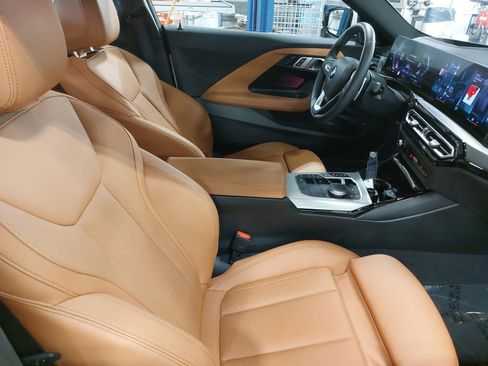 Used 2023 BMW 230i xDrive Coupe w/ Premium Package image 10