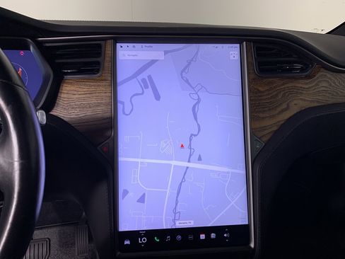 Used 2020 Tesla Model X Long Range image 25