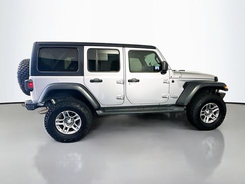 Used 2019 Jeep Wrangler Unlimited Sport AWD/4WD image 8