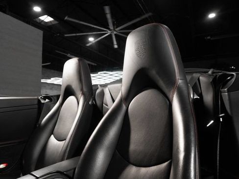 Used 2011 Porsche 911 4 Cabriolet AWD/4WD image 39