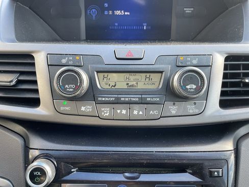 Used 2017 Honda Odyssey EX-L image 22