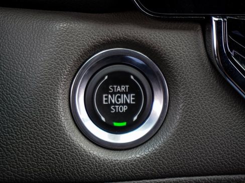 Used 2023 Chevrolet Colorado ZR2 w/ Desert Boss Special Edition image 31