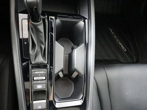 Used 2024 Honda Accord Sport image 18