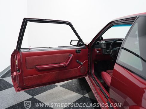 Used 1987 Ford Mustang GT RWD image 36