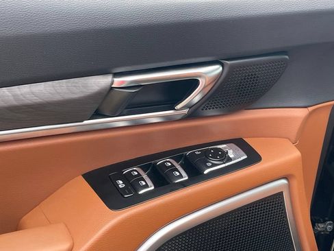 Certified 2023 Kia Telluride EX X-Line AWD/4WD image 11