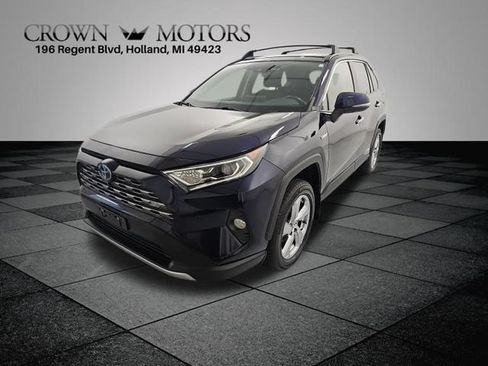 Used 2020 Toyota RAV4 Limited AWD/4WD image 3
