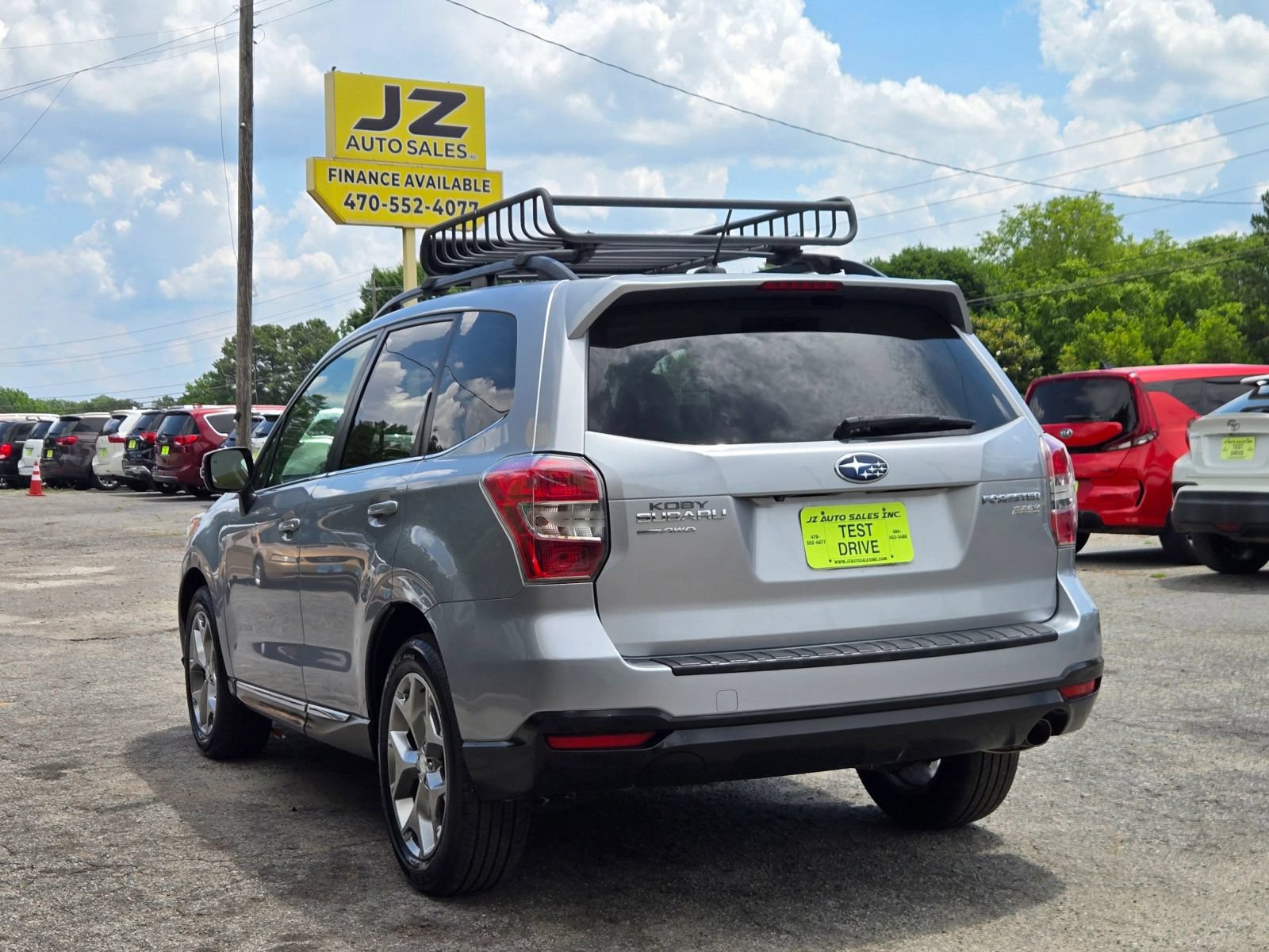 Used 2015 Subaru Forester 2.5i Touring AWD/4WD image 4