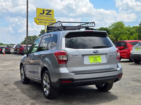 Used 2015 Subaru Forester 2.5i Touring AWD/4WD image 4