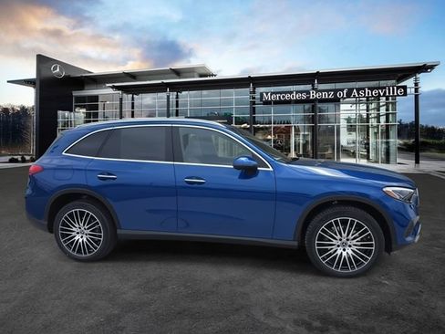 Certified 2025 Mercedes-Benz GLC 300 4MATIC image 1