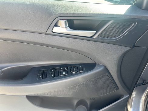 Used 2019 Hyundai Tucson Value image 12