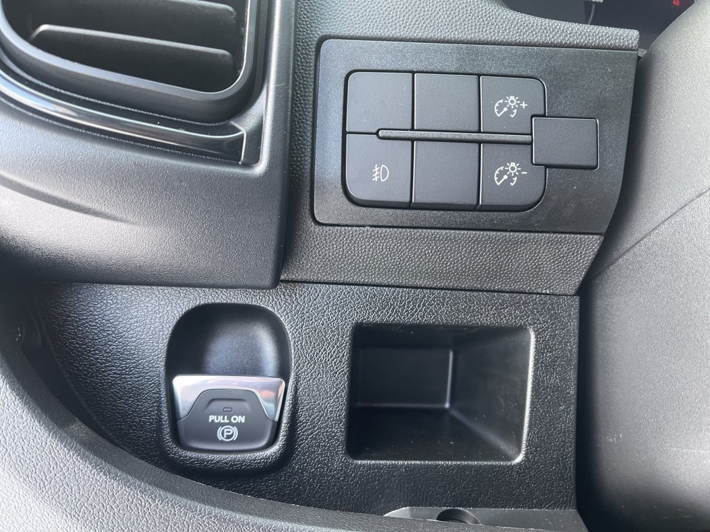 New 2025 RAM ProMaster 2500 w/ Premium Convenience Group FWD image 15