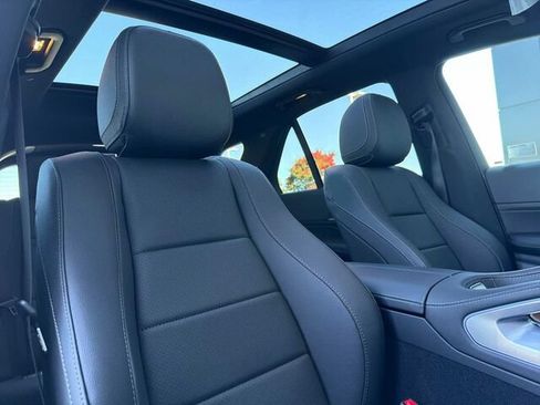 Certified 2025 Mercedes-Benz GLE 450 4MATIC w/ AMG Line Exterior image 21