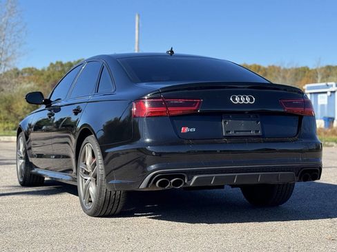 Used 2018 Audi S6 Premium Plus w/ S Sport Package image 3