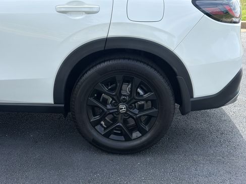 Certified 2024 Honda HR-V Sport image 35