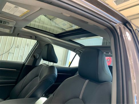 Used 2024 Toyota Camry XSE image 20