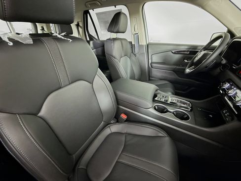 New 2025 Honda Pilot Touring image 38