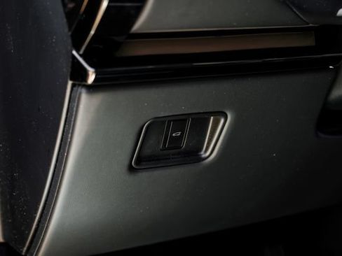 New 2026 Land Rover Range Rover Sport SE AWD/4WD image 35