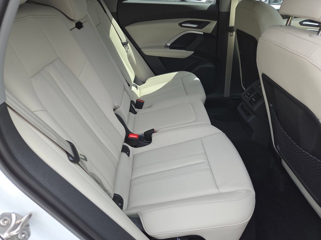 New 2026 Audi Q5 2.0T AWD/4WD image 5