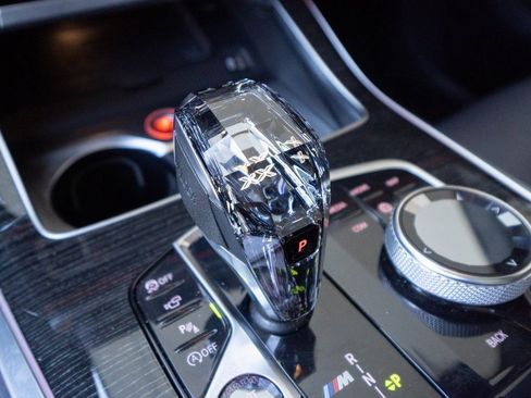 Used 2020 BMW X7 M50i w/ Dynamic Handling Package image 13