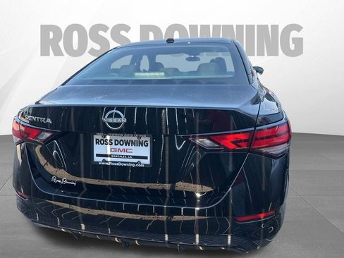 Used 2025 Nissan Sentra SV FWD image 4
