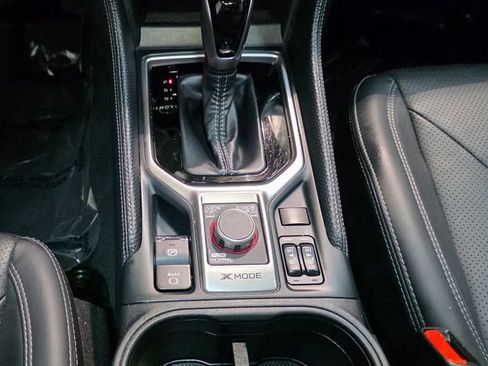 Used 2023 Subaru Forester Limited image 23