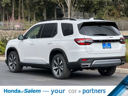 New 2025 Honda Pilot Elite image 7