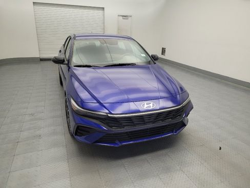 Used 2025 Hyundai Elantra Sport w/ Cargo Package FWD image 14