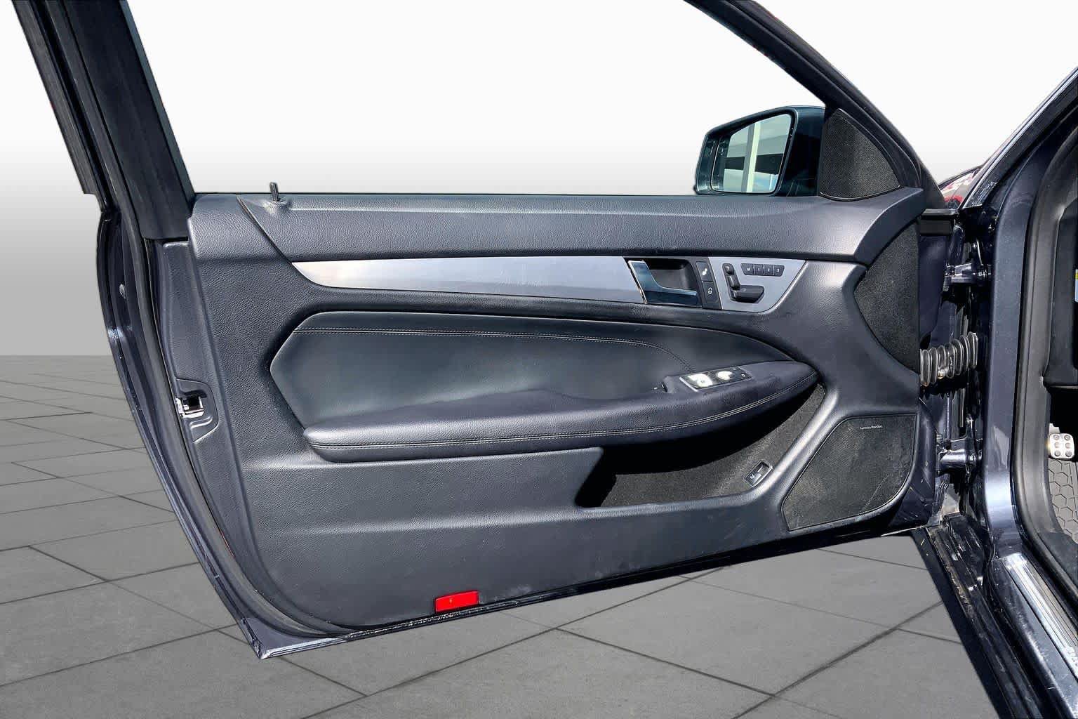 Used 2013 Mercedes-Benz C 250 Coupe image 22