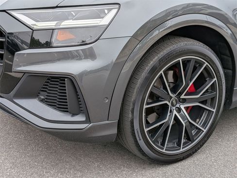 Used 2021 Audi Q8 Premium Plus w/ Premium Plus Package image 9