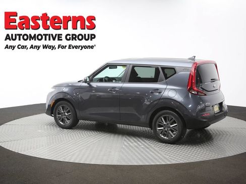 Used 2021 Kia Soul S FWD image 64