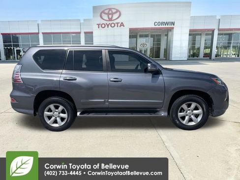 Used 2015 Lexus GX 460 image 6