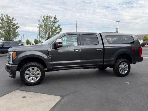 Used 2018 Ford F350 Platinum w/ Platinum Ultimate Package AWD/4WD image 11
