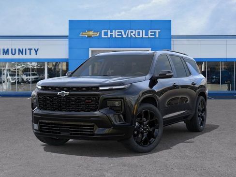 New 2026 Chevrolet Traverse RS image 7
