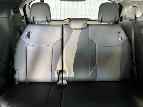 Used 2021 Toyota Sienna XSE image 12