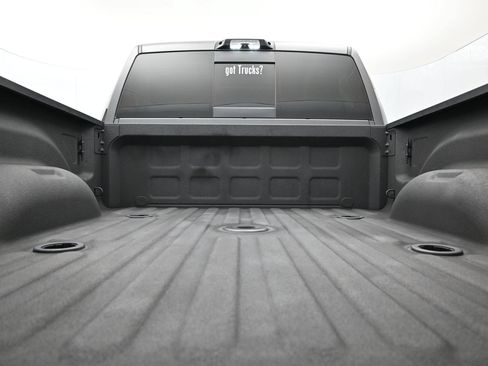 Used 2024 RAM 2500 Limited AWD/4WD image 7