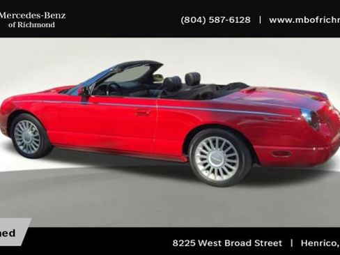 Used 2005 Ford Thunderbird RWD image 8