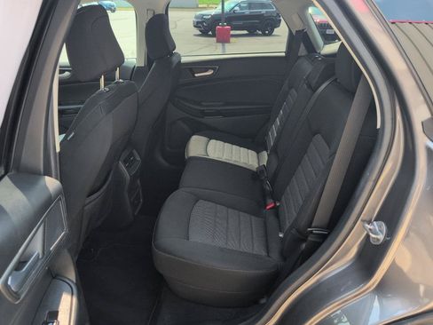 Used 2023 Ford Edge SE AWD/4WD image 11