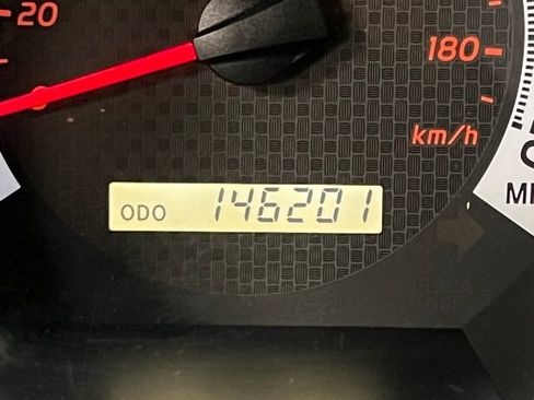 Used 2015 Toyota Tacoma Base w/ Limited Package image 25