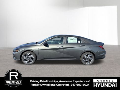 New 2025 Hyundai Elantra Sport image 6