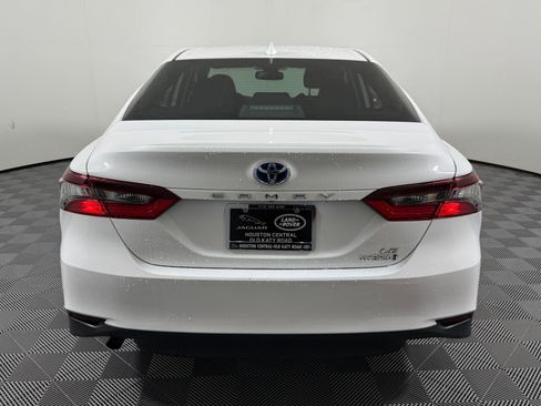 Used 2024 Toyota Camry LE w/ Audio Upgrade Package FWD image 11