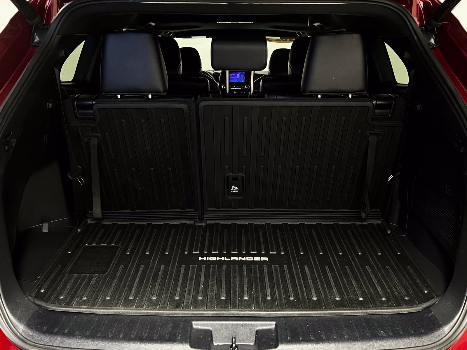 Used 2023 Toyota Highlander XSE AWD/4WD image 27
