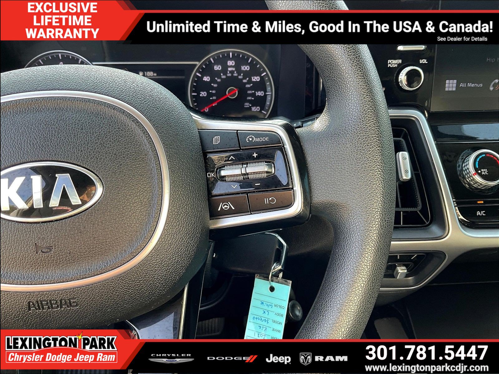 Used 2021 Kia Sorento LX AWD/4WD image 12