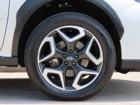 Used 2020 Subaru Crosstrek 2.0i Limited w/ Moonroof Package w/Navigation AWD/4WD image 15