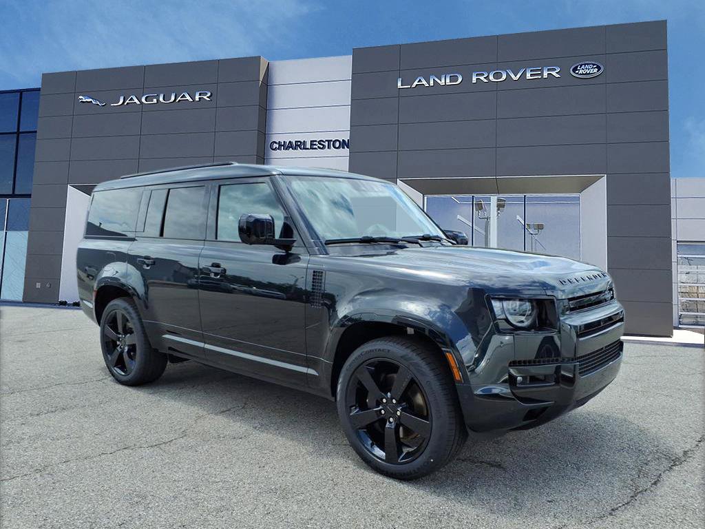 New 2026 Land Rover Defender 130 X-Dynamic SE AWD/4WD image 7