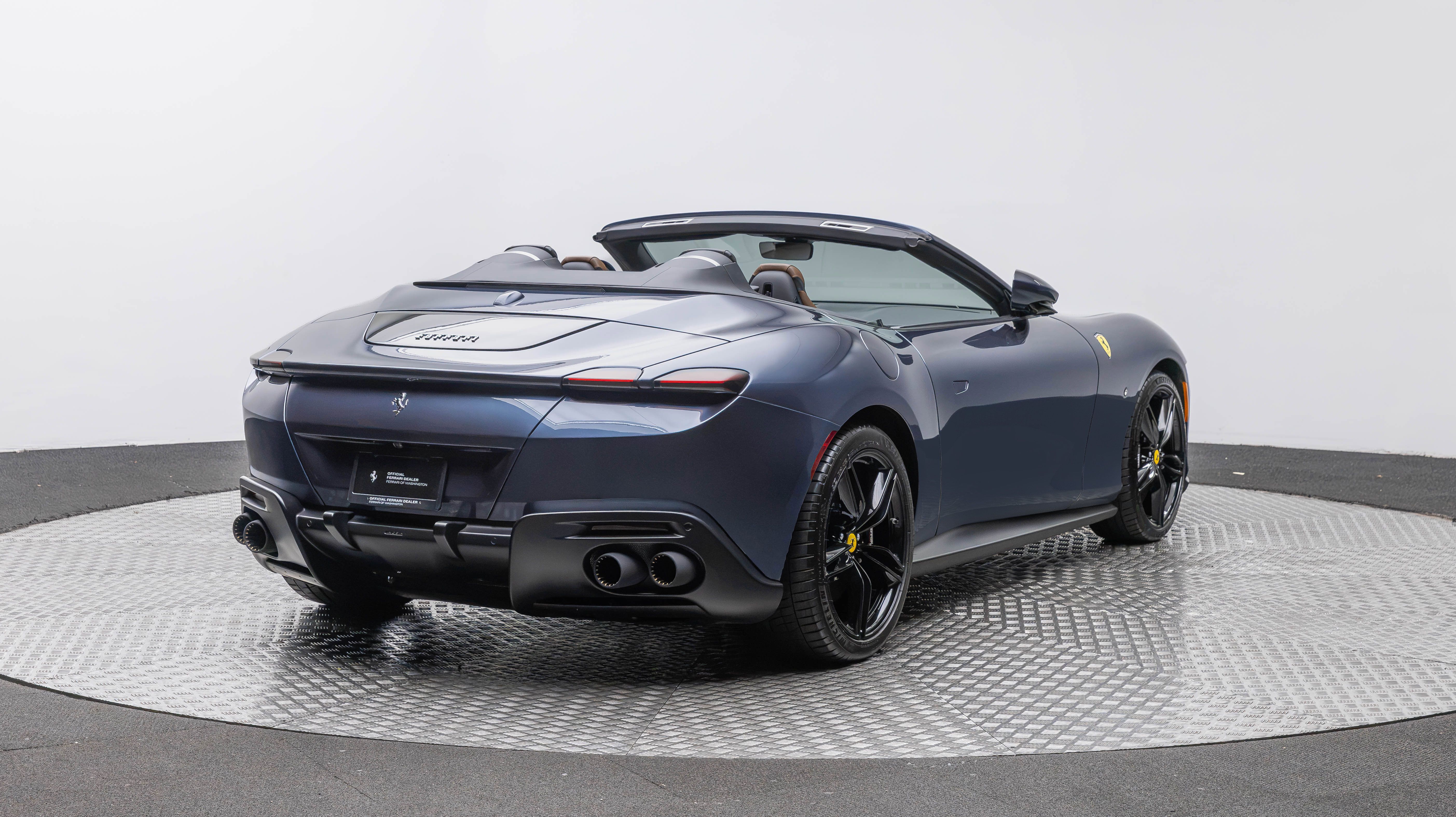 Certified 2024 Ferrari Roma Spider RWD image 7