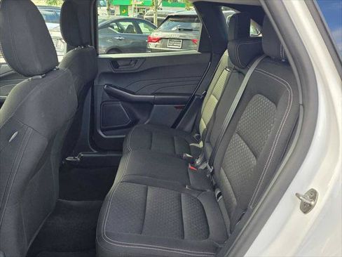 Used 2025 Ford Escape Active AWD/4WD image 16
