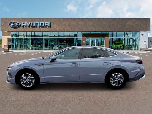 New 2026 Hyundai Sonata Blue image 3