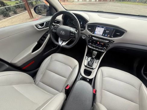 Used 2019 Hyundai Ioniq Limited w/ Ultimate Package 02 image 18